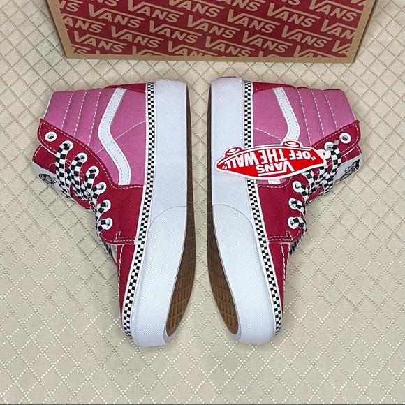 Vans NWT Sk8-Hi Platform Sneakers - Picture 4 of 7